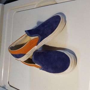 Vans slip-ons